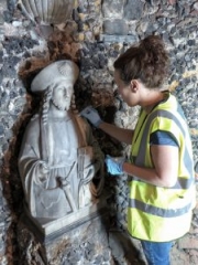 Cleaning the statue of St James